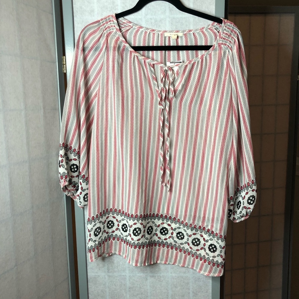NWT Pleione sheer peasant top w/front tie